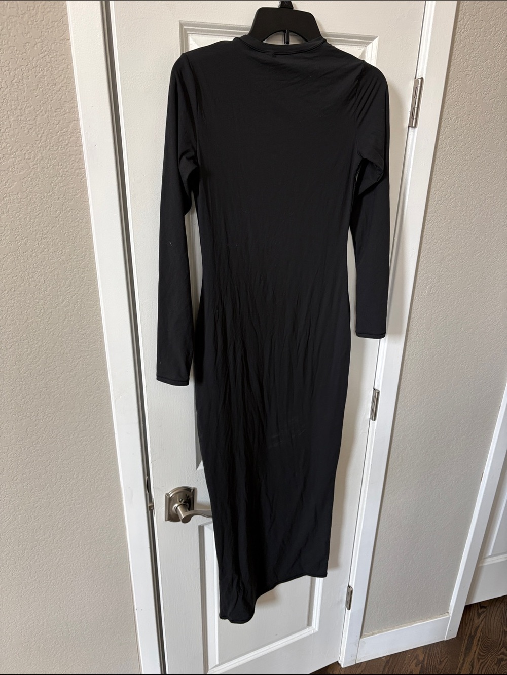 Skims fits everybody Long Sleeve grey/Black Bodycon Dress crewneck-size L-NWT - Picture 4 of 4